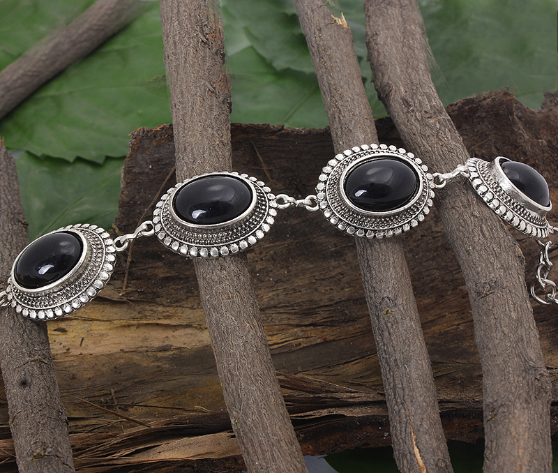 Vogue Crafts & Designs Pvt. Ltd. manufactures Black Cabachon Bracelet at wholesale price.