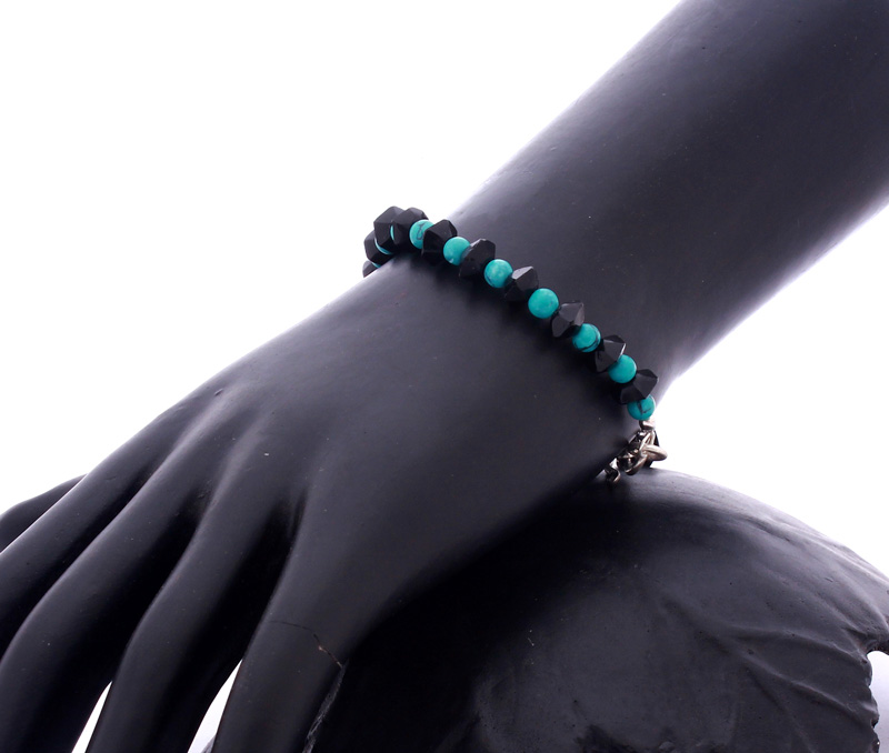 Vogue Crafts & Designs Pvt. Ltd. manufactures Turquoise and Crystal Bracelet at wholesale price.