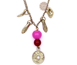 Vogue Crafts and Designs Pvt. Ltd. manufactures Famous Beads and Charms Pendant at wholesale price.