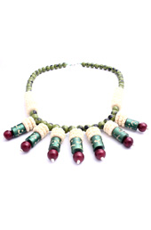 Vogue Crafts and Designs Pvt. Ltd. manufactures Green Statement Necklace at wholesale price.