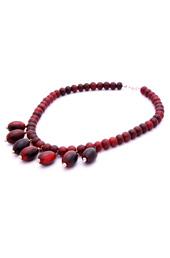 Vogue Crafts and Designs Pvt. Ltd. manufactures Oval Horn Drops Necklace at wholesale price.
