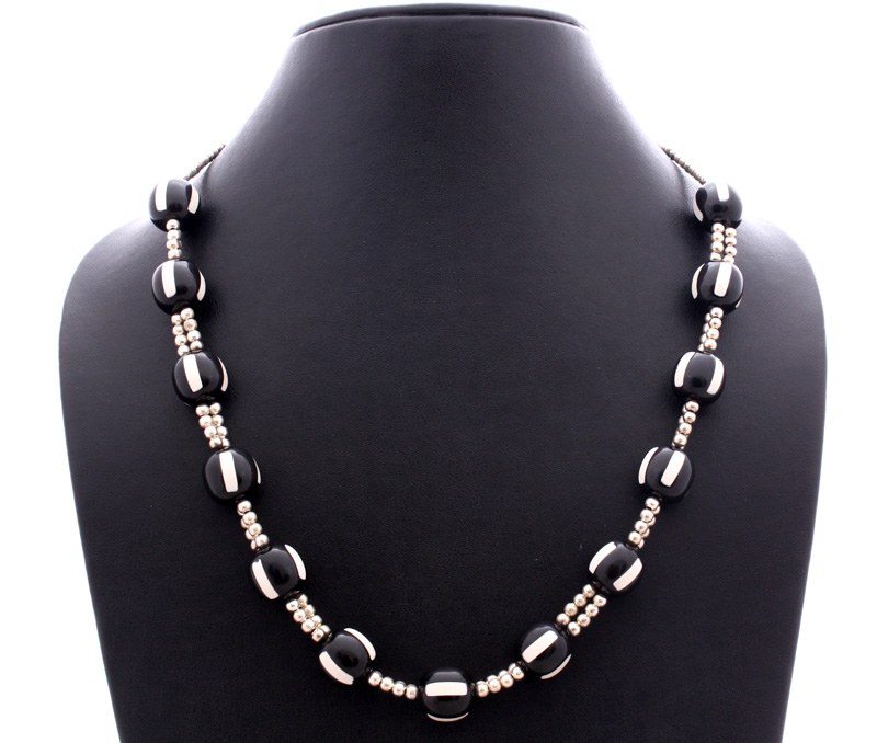 Vogue Crafts & Designs Pvt. Ltd. manufactures Stripes and Silver Necklace at wholesale price.