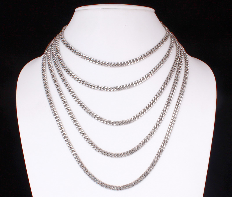 Vogue Crafts & Designs Pvt. Ltd. manufactures Layers of Chain Necklace at wholesale price.