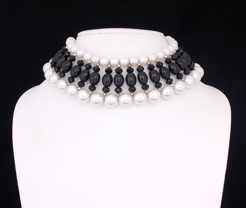 Vogue Crafts & Designs Pvt. Ltd. manufactures Pearl and Black Chocker Necklace at wholesale price.