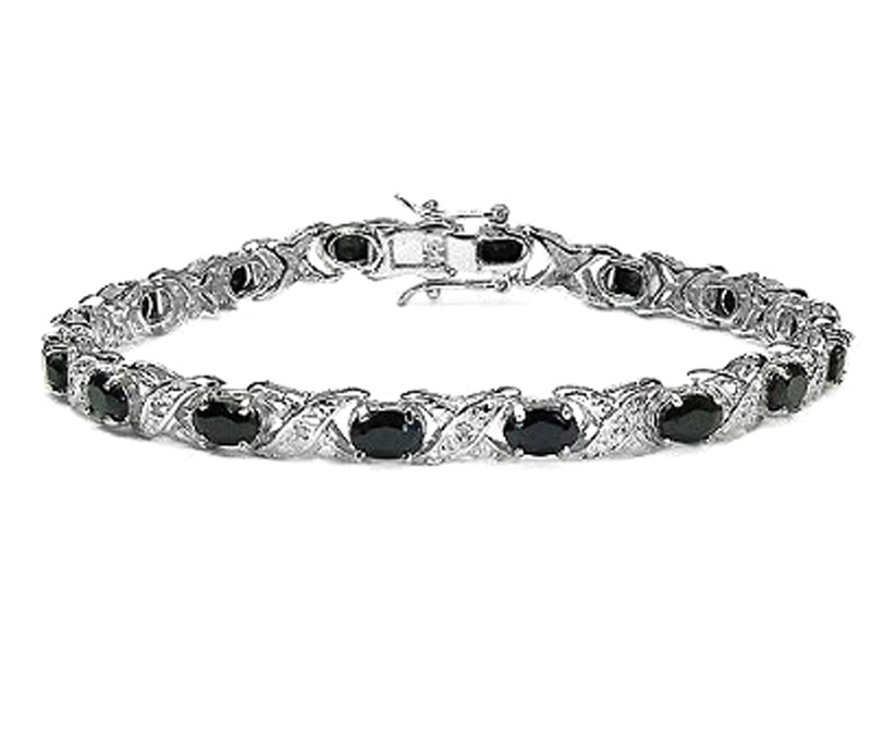 Vogue Crafts & Designs Pvt. Ltd. manufactures Black Stone Silver Bracelet at wholesale price.