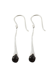 Vogue Crafts and Designs Pvt. Ltd. manufactures Black Stone Drops Silver Earrings at wholesale price.