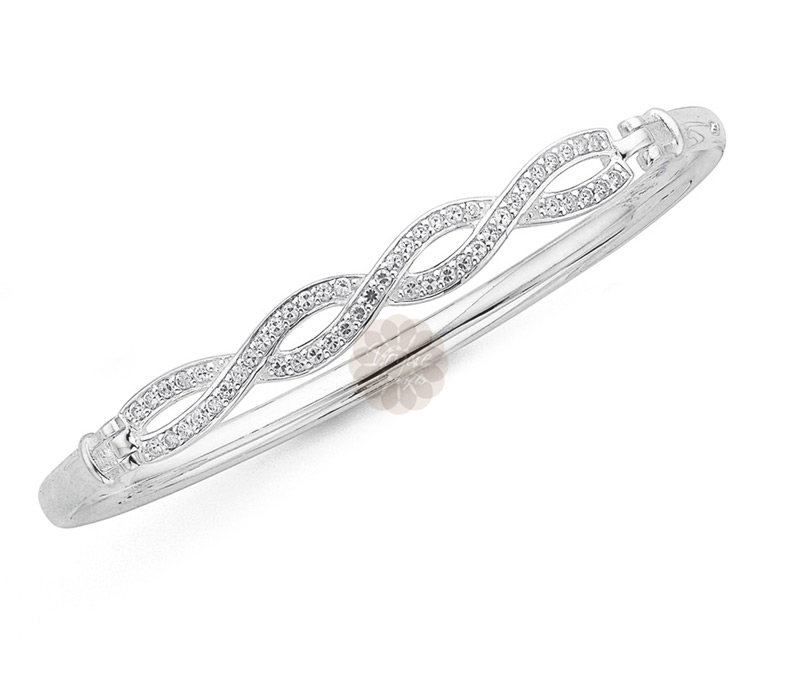 Vogue Crafts & Designs Pvt. Ltd. manufactures Braided Silver Bangle at wholesale price.