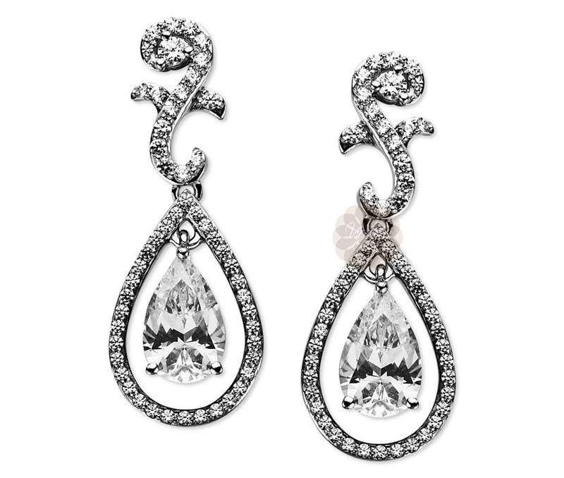 Vogue Crafts & Designs Pvt. Ltd. manufactures Teardrop Stone Silver Earrings at wholesale price.