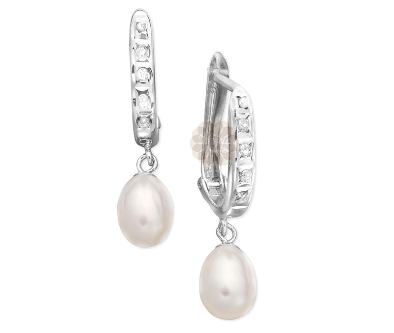 Vogue Crafts & Designs Pvt. Ltd. manufactures Designer Pearl Drop Silver Earrings at wholesale price.